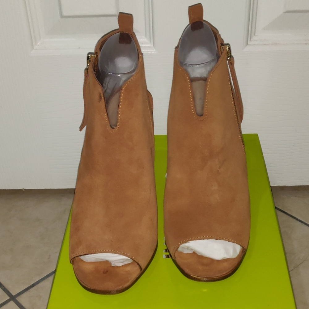 Bootie boots